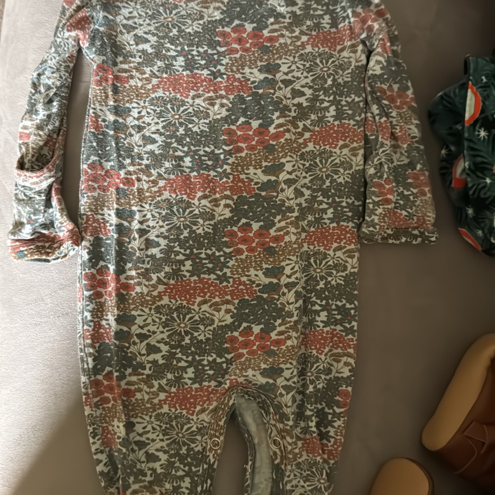 Kate Quinn old navy carters bundle